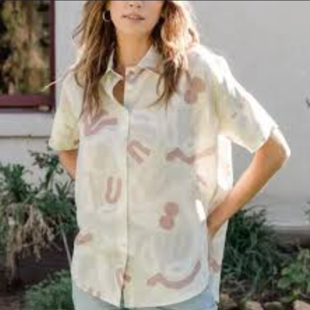 Tradlands pattern button up top - sz XS